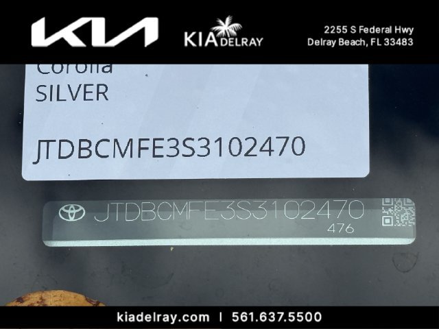 Used 2025 Toyota Corolla LE FWD image 10