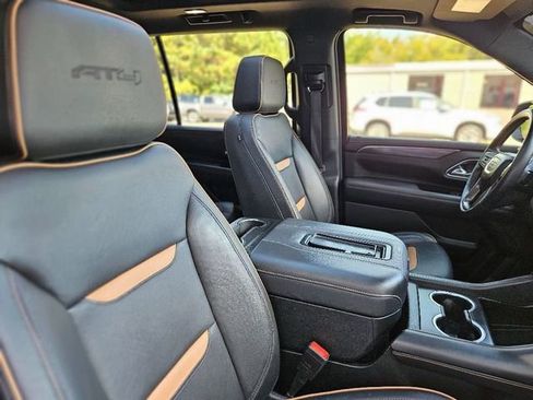 Used 2023 GMC Yukon XL AT4 w/ AT4 Premium Plus Package image 14
