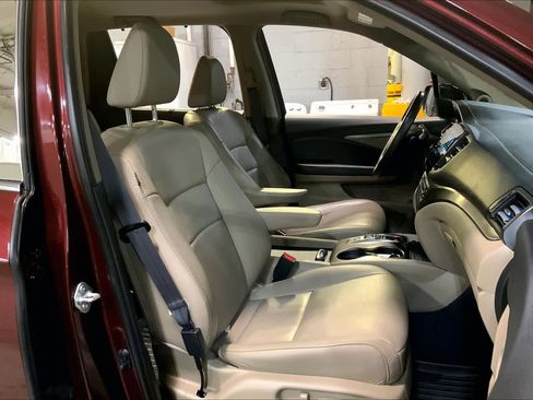 Used 2022 Honda Pilot Special Edition image 8