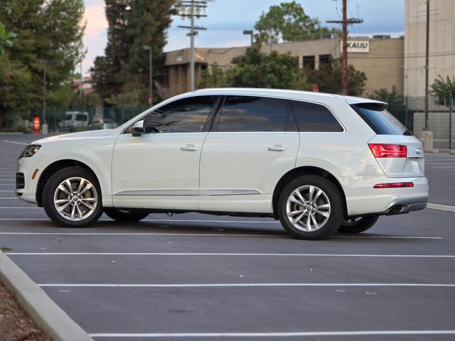 Used 2017 Audi Q7 3.0T Premium AWD/4WD image 25