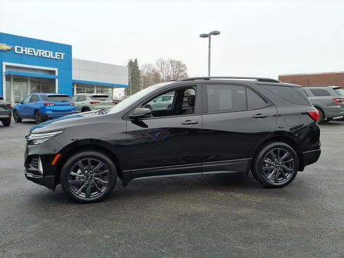 Used 2022 Chevrolet Equinox RS image 2