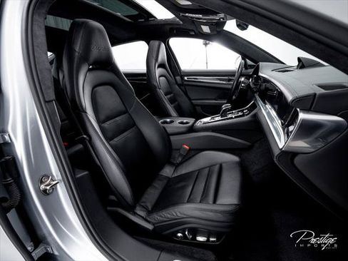 Used 2017 Porsche Panamera Turbo AWD/4WD image 33
