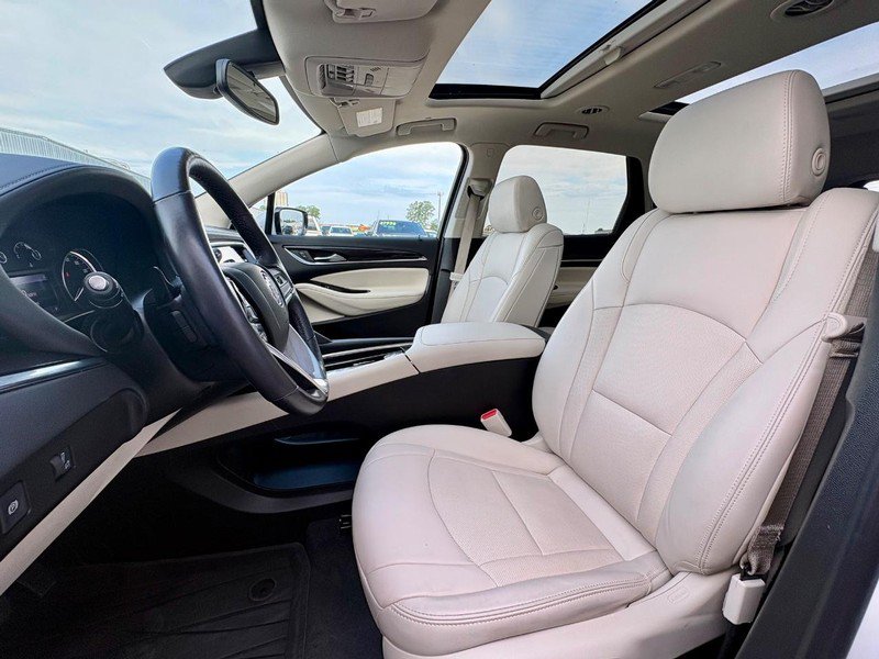 Used 2023 Buick Enclave Essence w/ Experience Buick Package FWD image 32