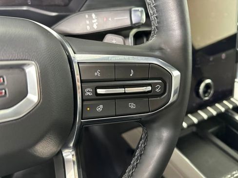 Used 2024 GMC Acadia Elevation w/ Luxury Package image 16