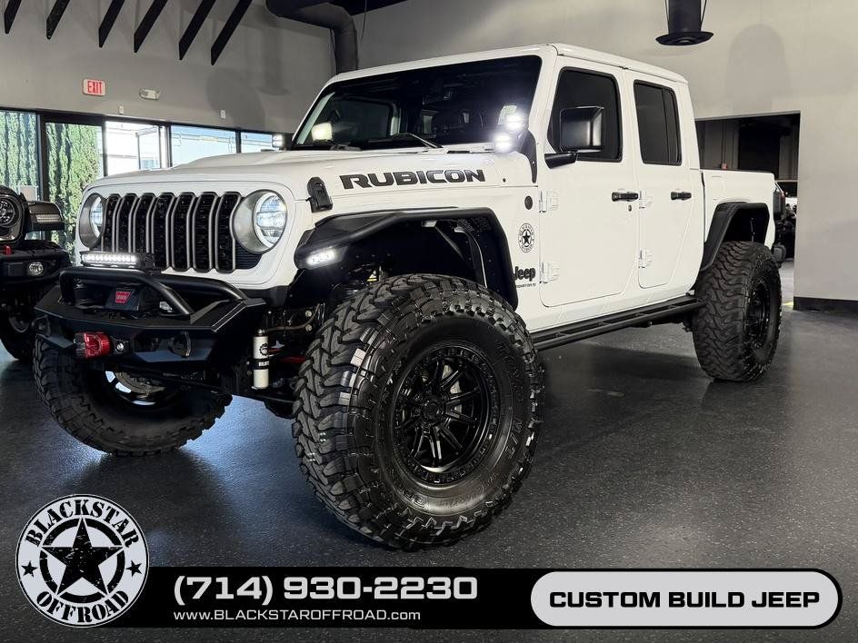 Used 2024 Jeep Gladiator Rubicon AWD/4WD image 32