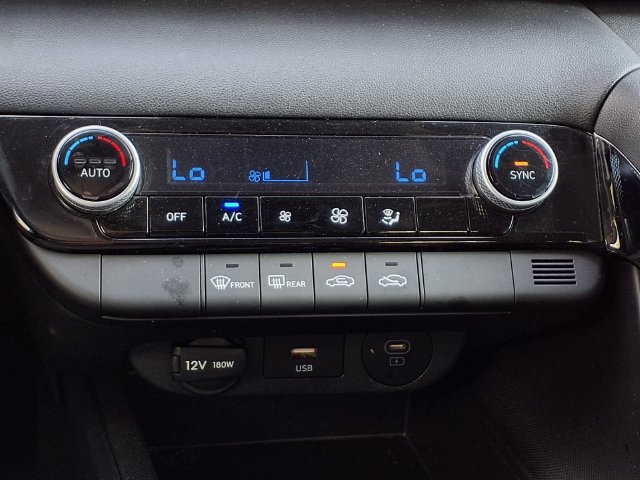 Used 2026 Hyundai Elantra Hybrid FWD image 15