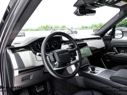 New 2026 Land Rover Range Rover Long Wheelbase SE AWD/4WD image 2