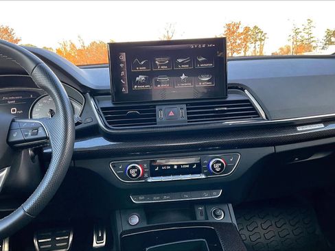 Used 2022 Audi SQ5 Premium image 6