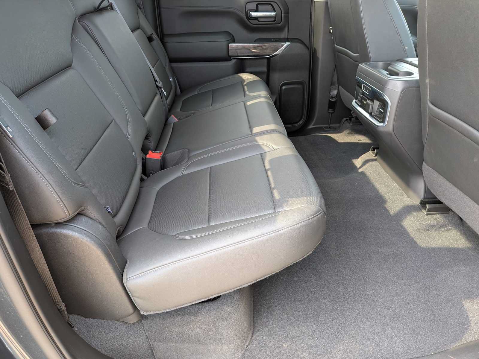 Used 2020 Chevrolet Silverado 1500 LTZ w/ LTZ Plus Package AWD/4WD image 19