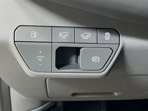 Certified 2024 Kia EV9 Wind AWD/4WD image 10
