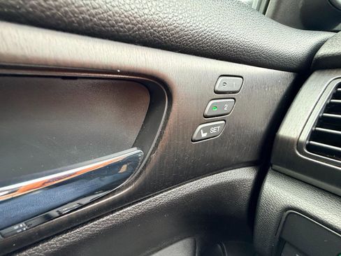 Used 2014 Honda Accord EX-L image 27