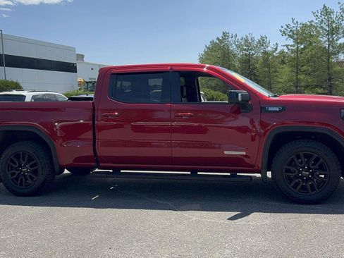 Used 2023 GMC Sierra 1500 Elevation w/ Elevation Premium Package AWD/4WD image 3