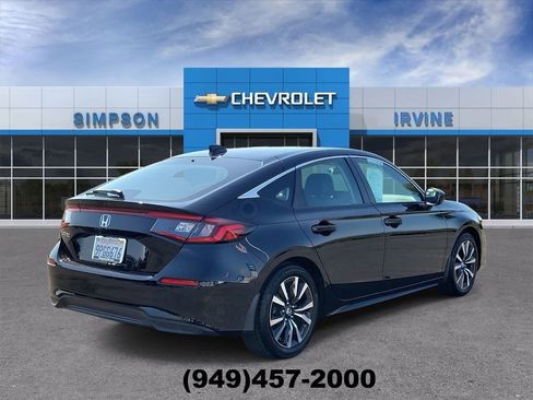 Used 2024 Honda Civic EX-L image 8