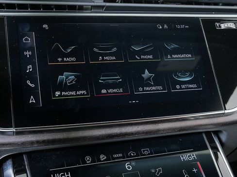 Used 2023 Audi Q7 2.0T Premium w/ Convenience Package image 13