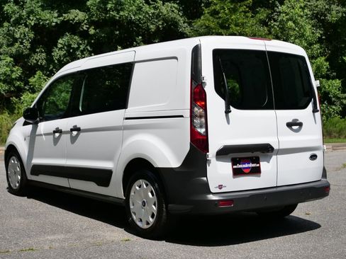 Used 2015 Ford Transit Connect XL FWD image 19