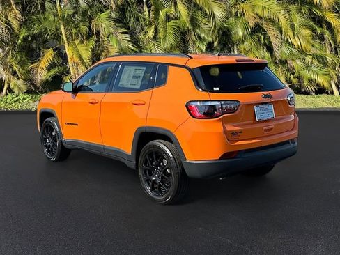 New 2026 Jeep Compass Latitude image 3