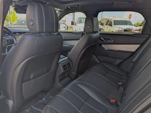 Used 2022 Land Rover Range Rover Velar R-Dynamic S AWD/4WD image 30