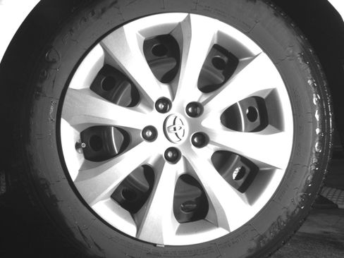 Used 2025 Toyota Corolla LE FWD image 17