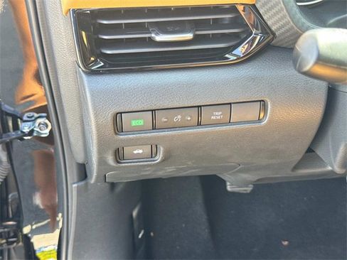 New 2025 Nissan Sentra SV w/ SV Premium Package image 26