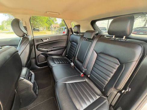 Used 2019 Ford Edge SEL w/ Equipment Group 201A AWD/4WD image 25