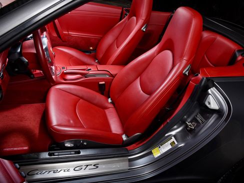 Used 2012 Porsche 911 Carrera GTS image 17