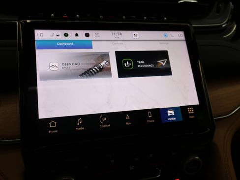 Used 2025 Jeep Grand Cherokee L Summit AWD/4WD image 66