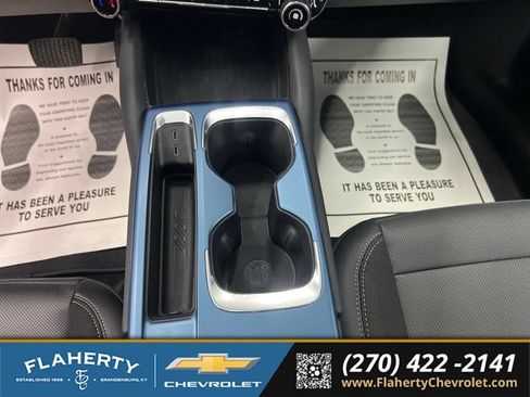 Used 2024 Chevrolet Equinox EV LT FWD image 29
