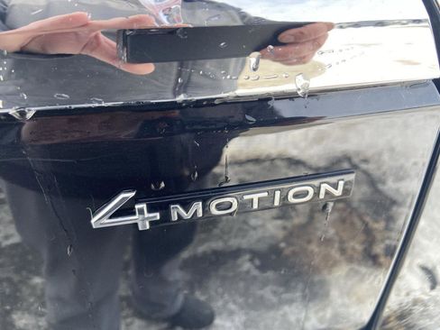 Used 2023 Volkswagen Atlas SEL Premium AWD/4WD image 14