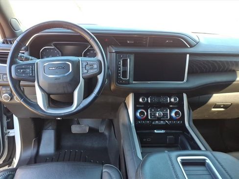 Used 2021 GMC Yukon Denali image 20