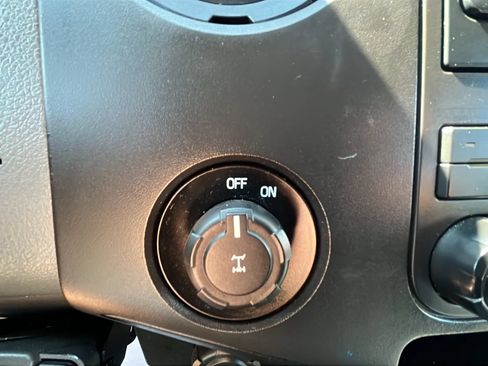 Used 2016 Ford F250 XL w/ Power Equipment Group AWD/4WD image 27