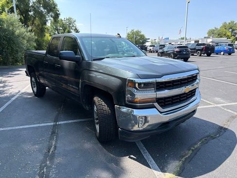 Used 2019 Chevrolet Silverado 1500 LT w/ All Star Edition AWD/4WD image 2