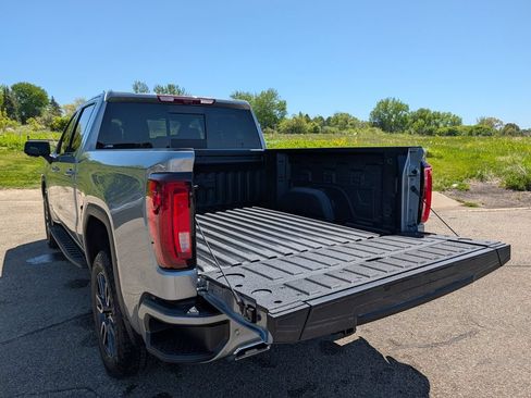 New 2026 GMC Sierra 1500 AT4 w/ AT4 Premium Package AWD/4WD image 18