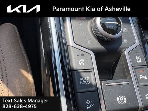 Used 2026 Kia Sorento SX Prestige w/ Olive Brown Leather Package AWD/4WD image 19