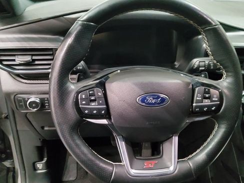 Used 2022 Ford Explorer ST image 19