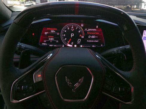 Used 2023 Chevrolet Corvette Z06 w/ Z07 Performance Package RWD image 9