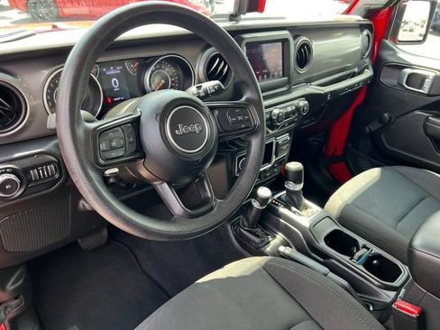Used 2022 Jeep Wrangler Unlimited Sport AWD/4WD image 26