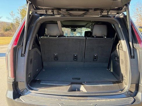 Certified 2024 Cadillac Escalade Sport w/ LPO, ONYX Package image 7