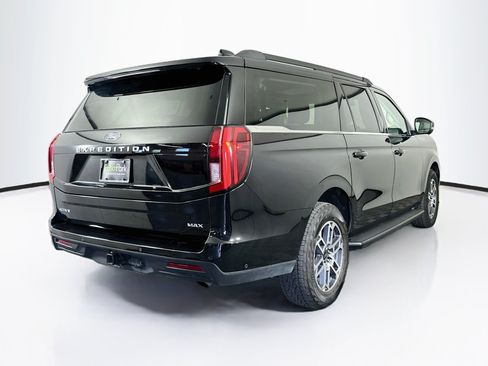 Used 2025 Ford Expedition Max Active AWD/4WD image 9