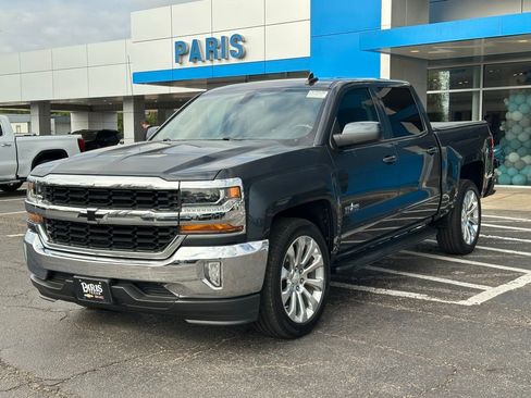 Used 2018 Chevrolet Silverado 1500 LT w/ LT Eassist Package image 3