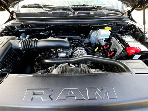 Used 2022 RAM 1500 Limited image 10