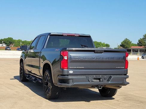 Used 2021 Chevrolet Silverado 1500 Custom image 4