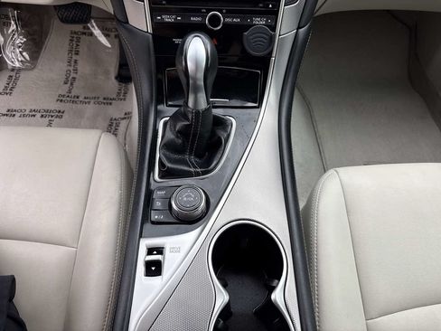 Used 2017 INFINITI Q50 Signature Edition w/ All Weather Package (L93) RWD image 25