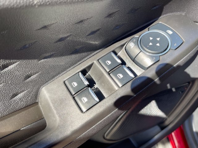 Used 2020 Ford Escape SE FWD image 11