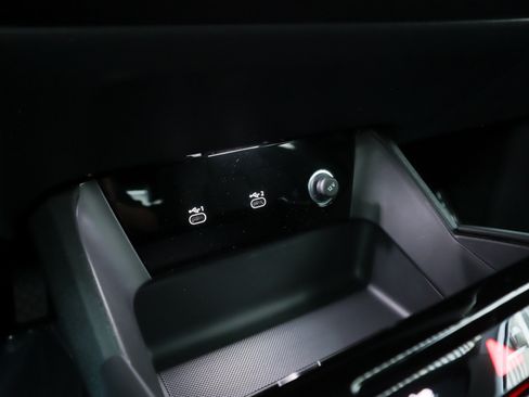 New 2027 Audi Q6 e-tron Premium AWD/4WD image 20