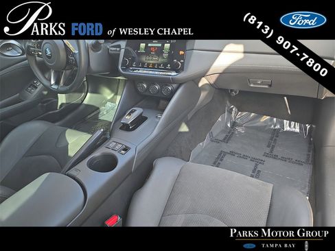 Used 2024 Nissan Z Performance w/ Floor Mat Package image 10