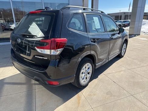 Used 2019 Subaru Forester w/ Alloy Wheel Package image 8