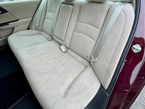Used 2015 Honda Accord EX image 9
