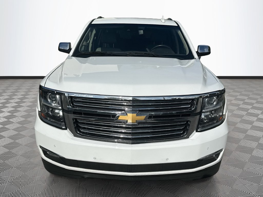 Used 2020 Chevrolet Suburban Premier RWD image 2