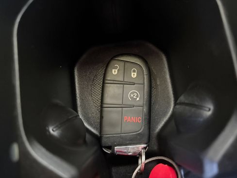 Used 2025 Jeep Compass Limited AWD/4WD image 21