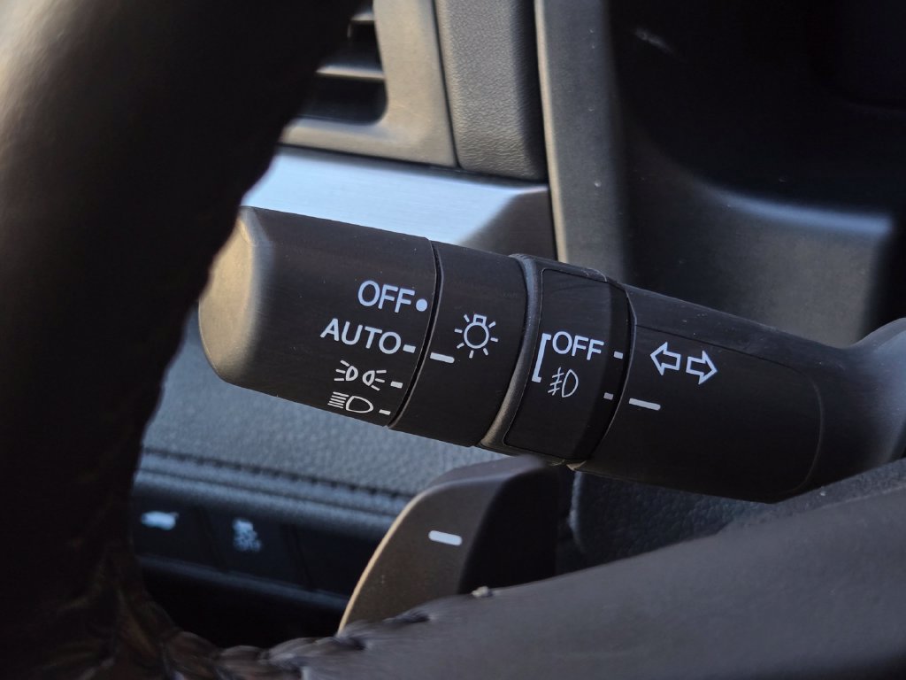 Used 2025 Honda Odyssey EX-L image 32